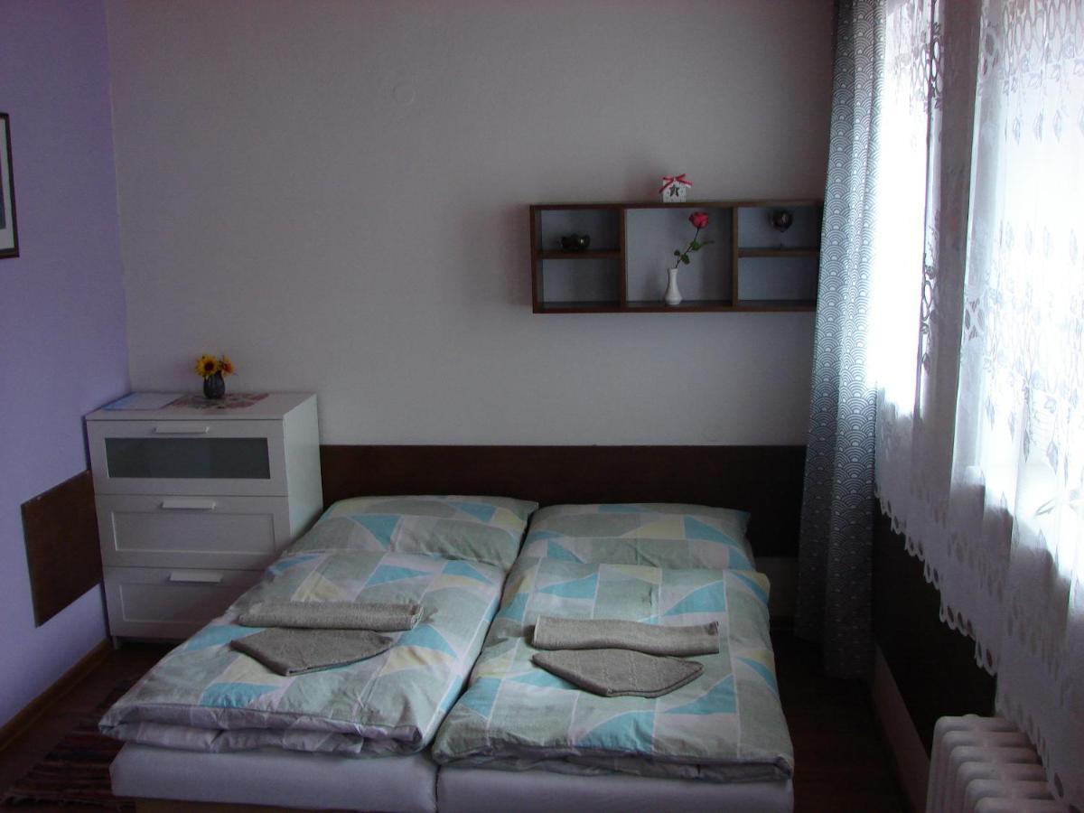 Hotel Tatrania Stará Lesná Buitenkant foto