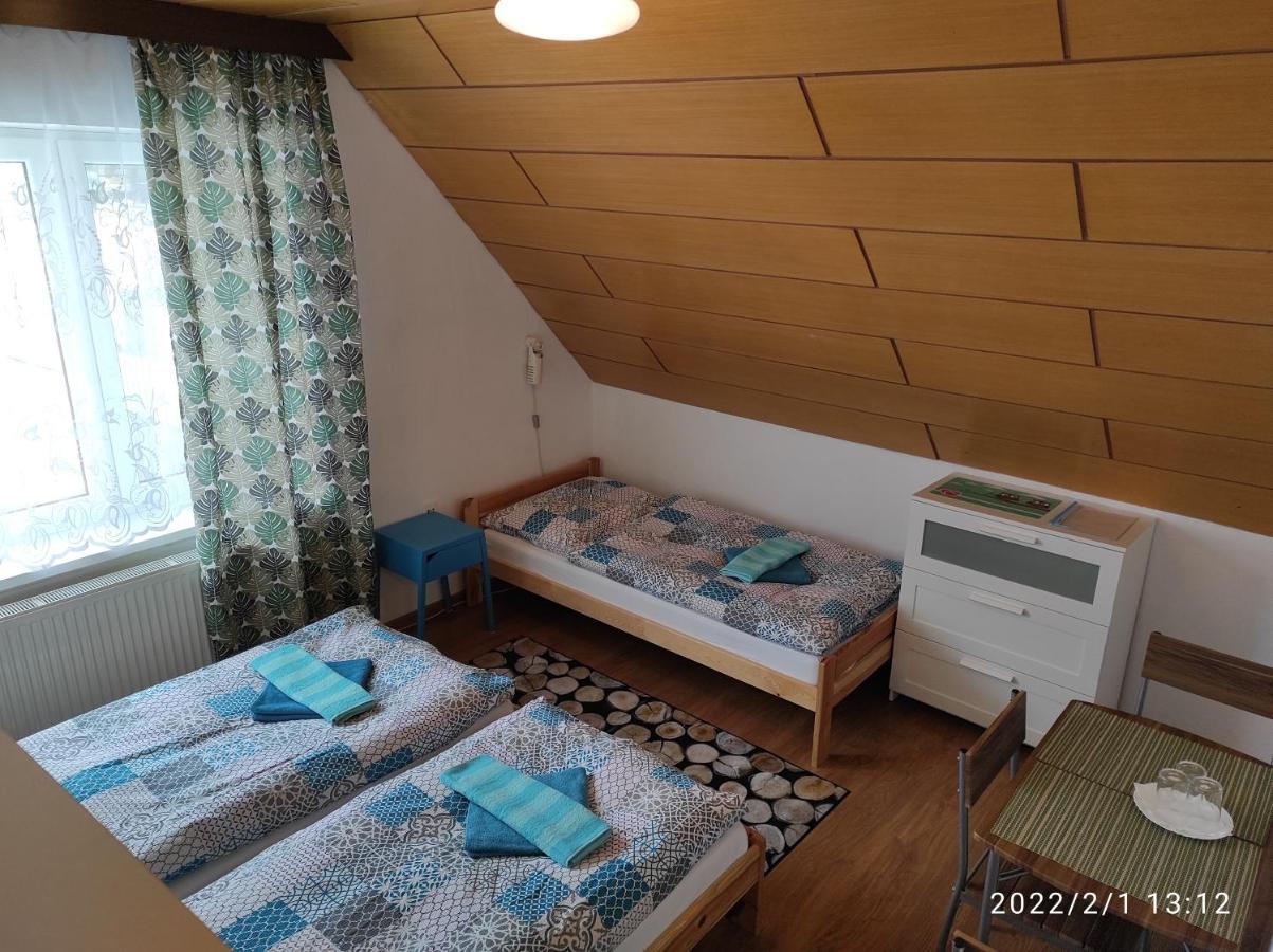 Hotel Tatrania Stará Lesná Buitenkant foto
