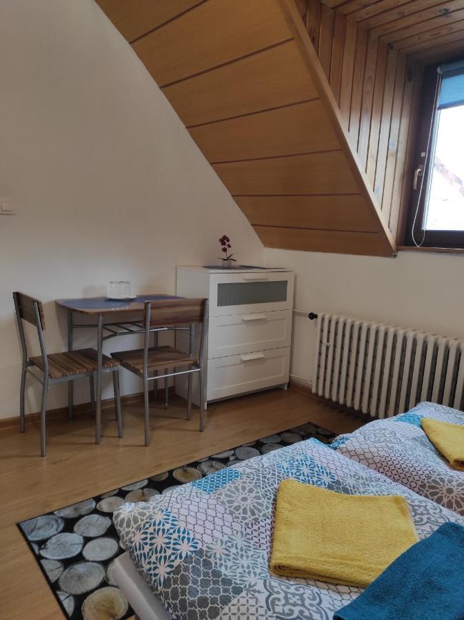 Hotel Tatrania Stará Lesná Buitenkant foto