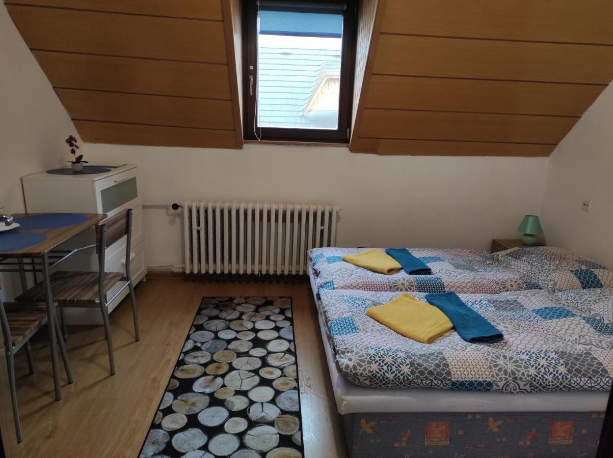 Hotel Tatrania Stará Lesná Buitenkant foto